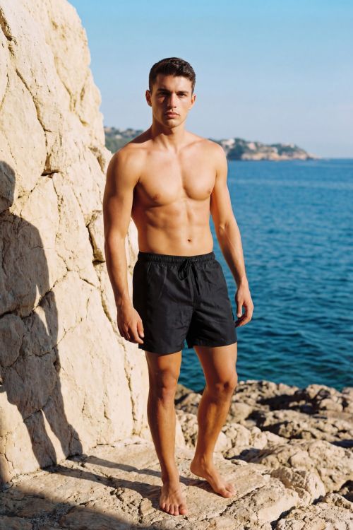 Ανδρικό σορτς μαγιό μονόχρωμο