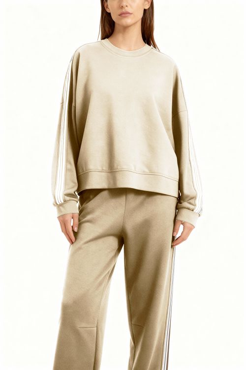 Φορμα σετ με ρίγες στα πλαινά