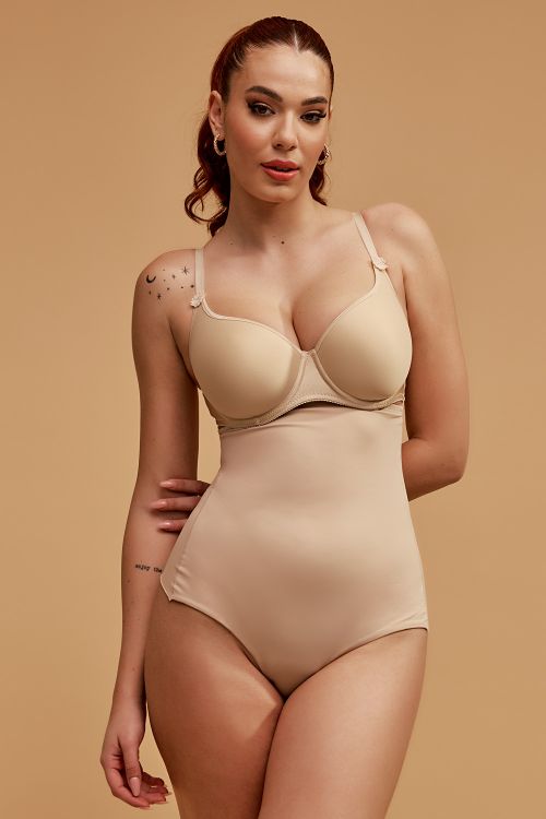 Λαστέξ για τον κορμό μέχρι το σ΄τήθος. 