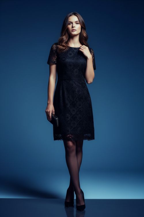 Μαύρο Δαντελένιο Φόρεμα Pencil με Κοντό Μανίκι