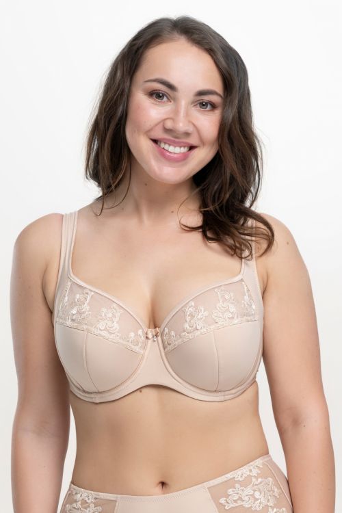 Πανέμορφο σουτιέν με δαντέλα και μπα΄λένες