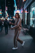 Φορμα σετ με ρίγες στα πλαινά